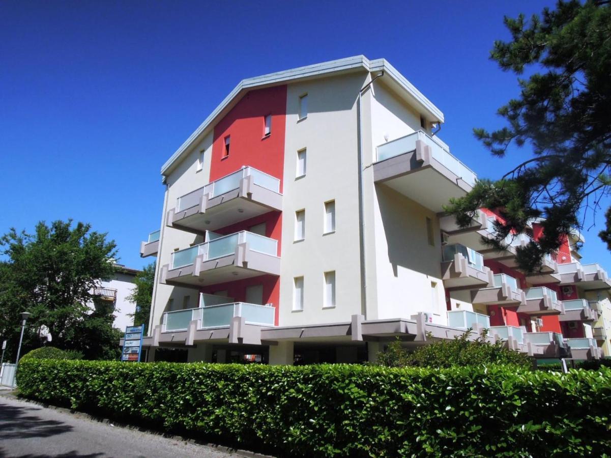 Condominio Marina Piccola Bibione Eksteriør bilde