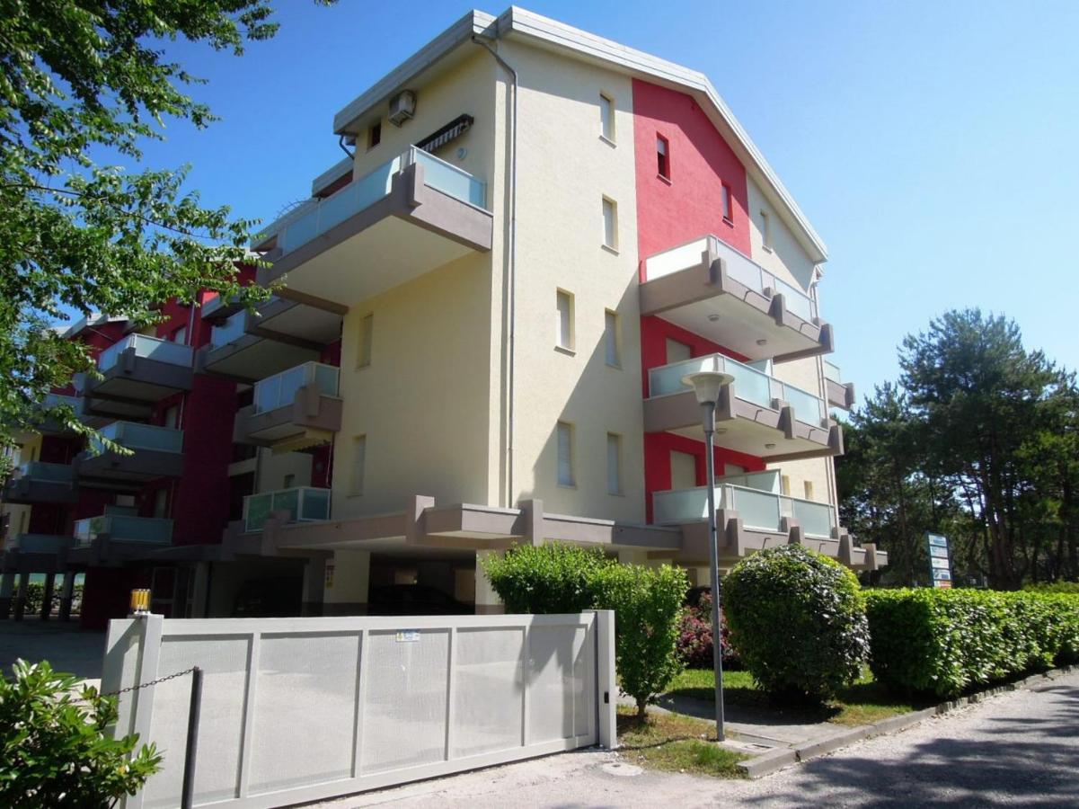 Condominio Marina Piccola Bibione Eksteriør bilde